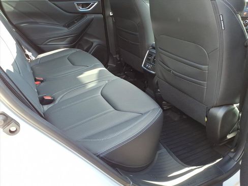 Certified 2020 Subaru Forester Limited image 9