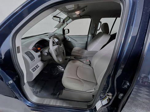 Used 2019 Nissan Frontier SV RWD image 15