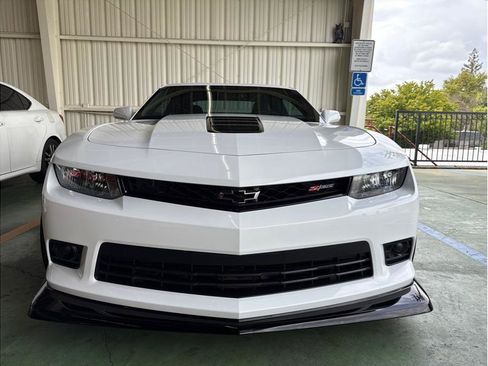 Used 2015 Chevrolet Camaro Z/28 image 34