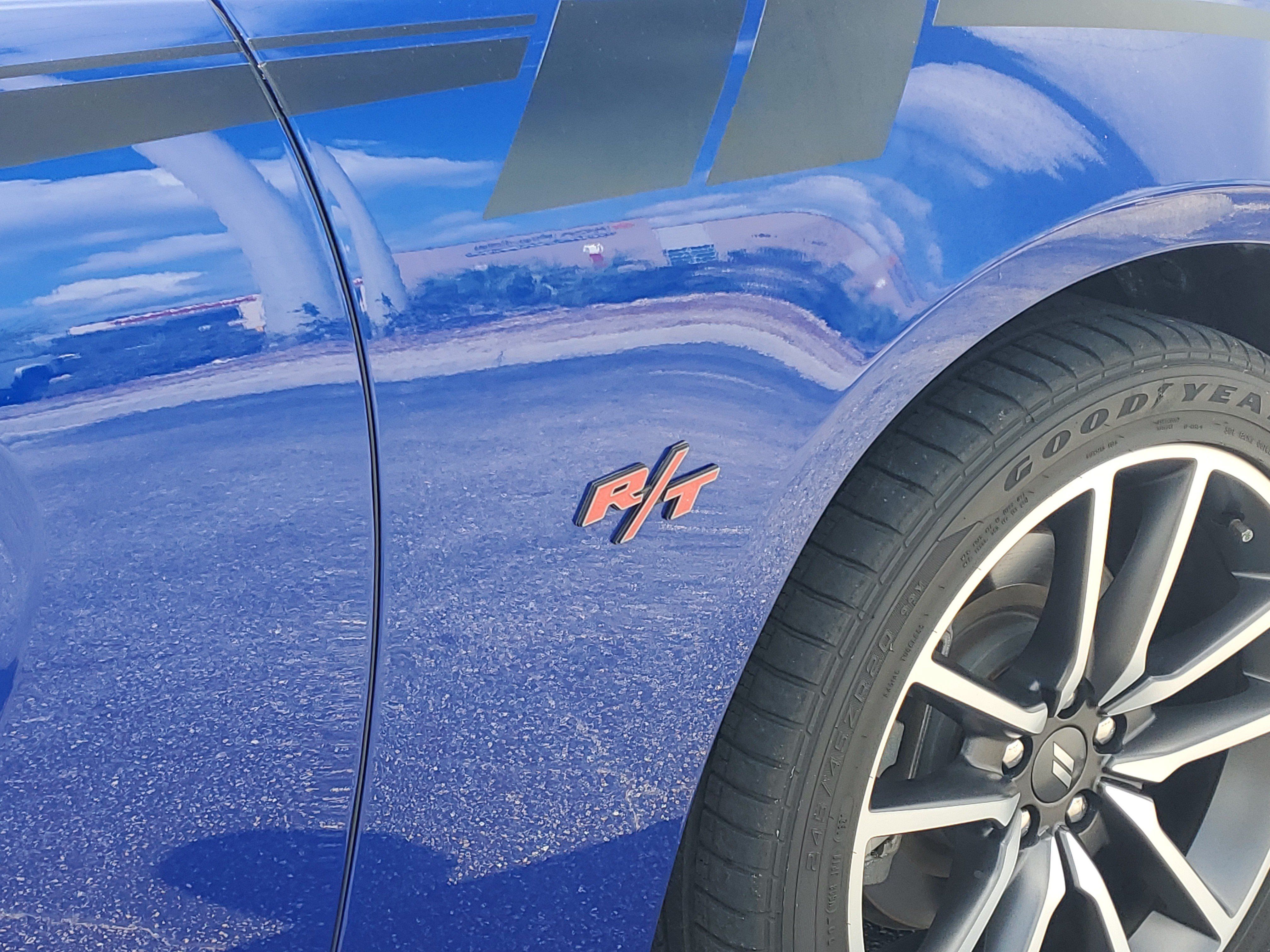 Used 2021 Dodge Charger R/T w/ Plus Group RWD image 8