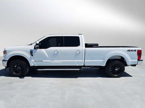Used 2024 Ford F250 Lariat w/ Black Appearance Package AWD/4WD image 2
