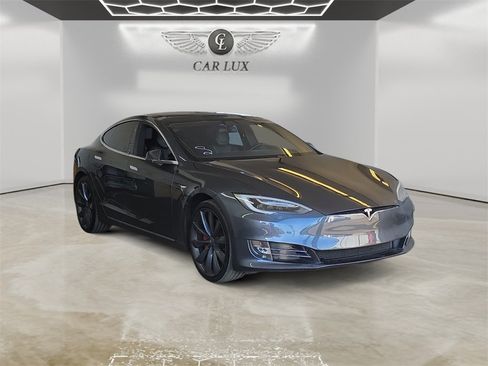 Used 2016 Tesla Model S P85D image 7