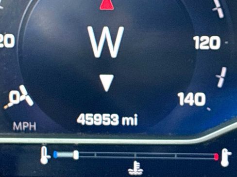 Certified 2022 Chevrolet Silverado 1500 High Country w/ High Country Premium Package image 12