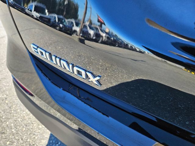 Used 2024 Chevrolet Equinox LT FWD image 12
