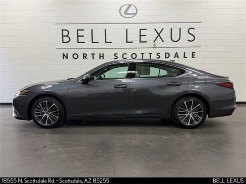Used 2025 Lexus ES 350 w/ Premium Package image 8