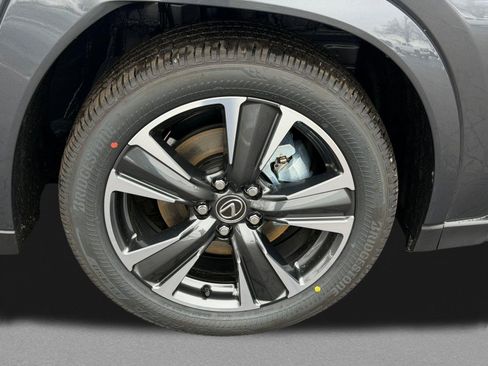 New 2026 Lexus UX 300h AWD image 11