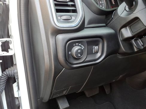 Used 2026 RAM 2500 Big Horn AWD/4WD image 7