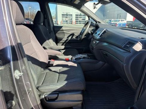 Used 2019 Honda Passport Sport image 17