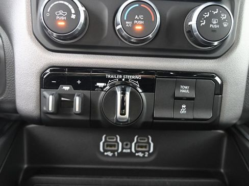 Used 2024 RAM 1500 Big Horn w/ Trailer Tow Group AWD/4WD image 29