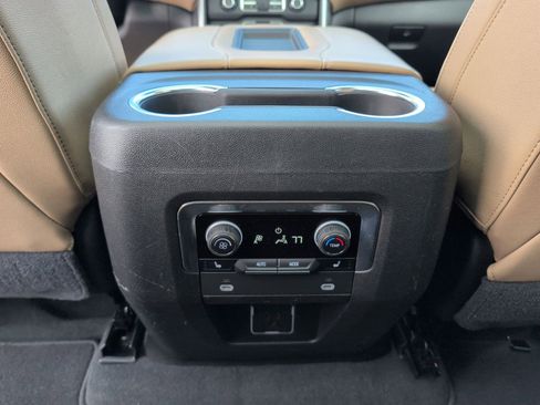 Used 2021 Chevrolet Tahoe Premier image 22