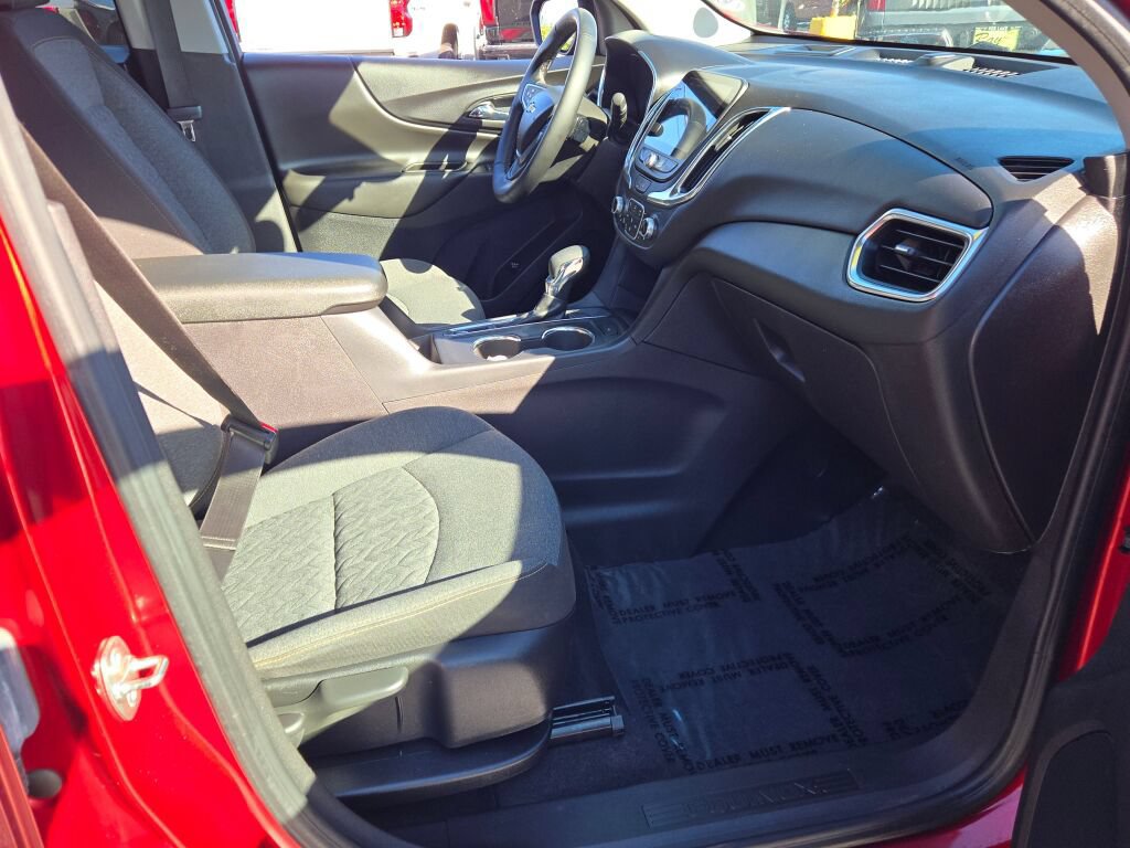 Certified 2024 Chevrolet Equinox LT FWD image 7