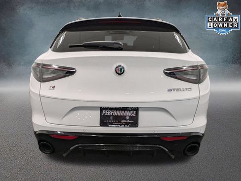 Used 2024 Alfa Romeo Stelvio Veloce AWD/4WD image 5