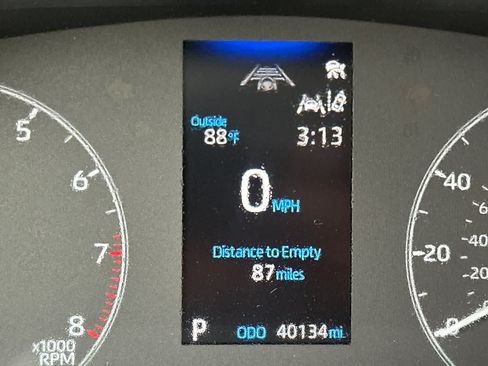 Used 2024 Toyota Corolla LE FWD image 25
