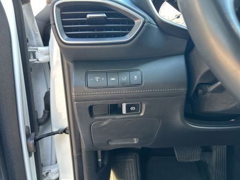 Used 2021 Hyundai Santa Fe SEL w/ Convenience + Premium Package FWD image 22