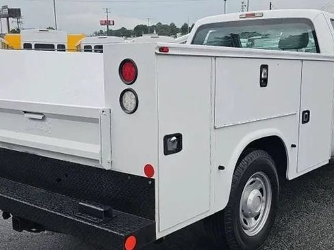 Used 2015 Ford F250 XL RWD image 5