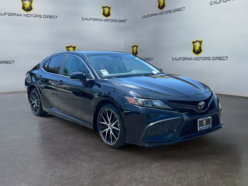 Used 2023 Toyota Camry SE w/ Protection Package (Q2) (TMS) FWD image 4