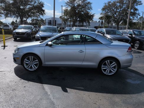 Used 2012 Volkswagen Eos Executive image 7