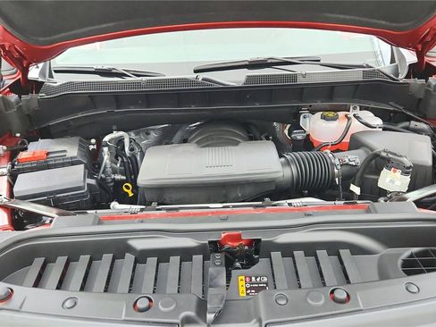 Used 2023 Chevrolet Silverado 1500 LT AWD/4WD image 32