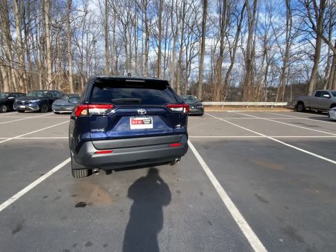 Certified 2025 Toyota RAV4 XLE Premium image 8