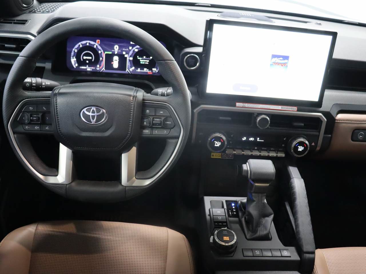 Used 2026 Toyota 4Runner Limited AWD/4WD image 11