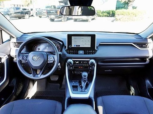 Used 2025 Toyota RAV4 LE image 18