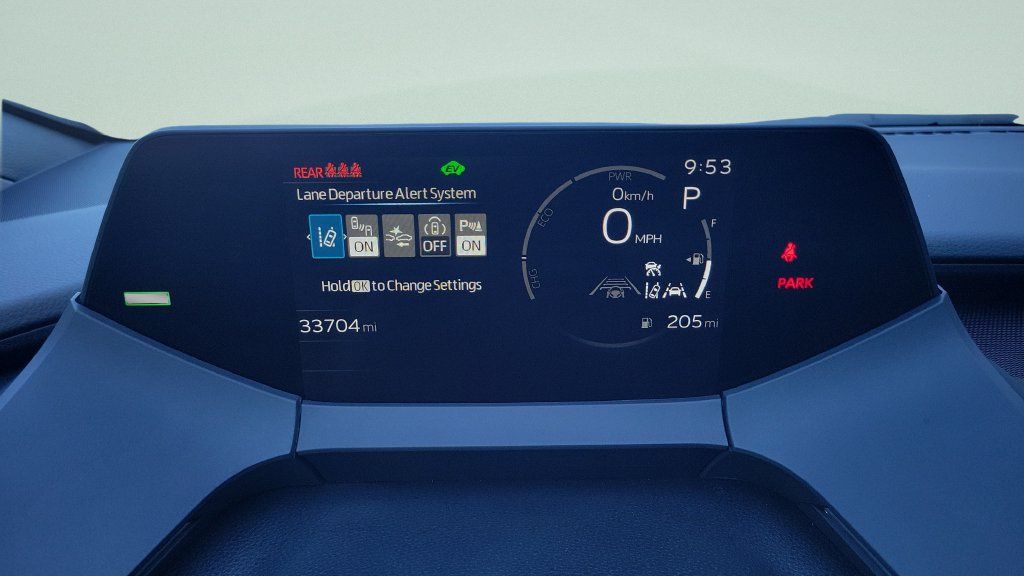 Used 2025 Toyota Prius XLE FWD image 21