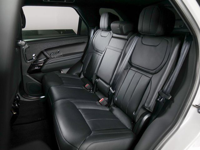 New 2026 Land Rover Range Rover Sport Dynamic SE AWD/4WD image 5