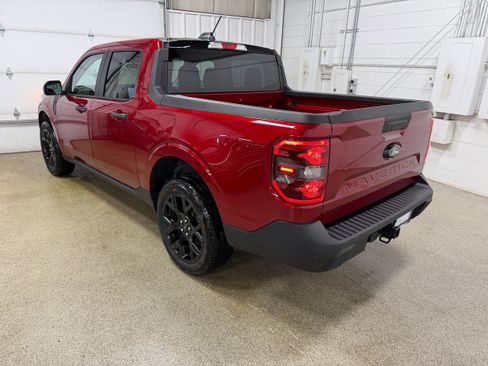 Used 2025 Ford Maverick XLT w/ Black Appearance Package AWD/4WD image 8