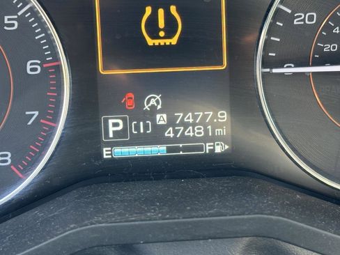 Used 2022 Subaru Crosstrek 2.5i Limited w/ Moonroof Package 1 image 14