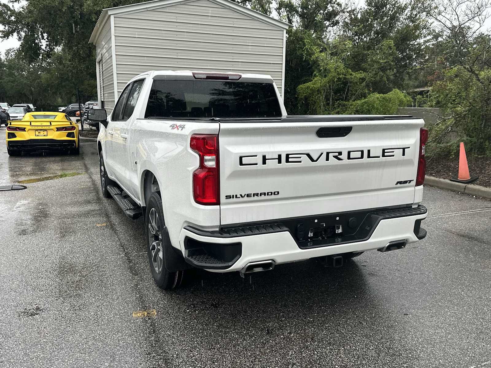 Certified 2022 Chevrolet Silverado 1500 RST AWD/4WD image 4