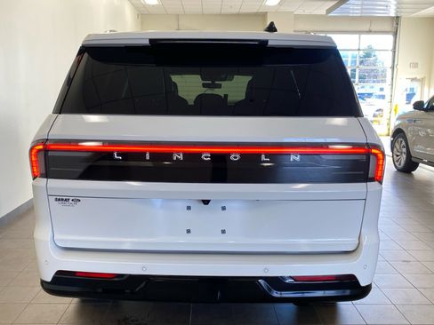 New 2025 Lincoln Navigator Black Label image 6