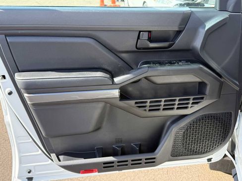 New 2026 Toyota Tacoma SR5 image 7