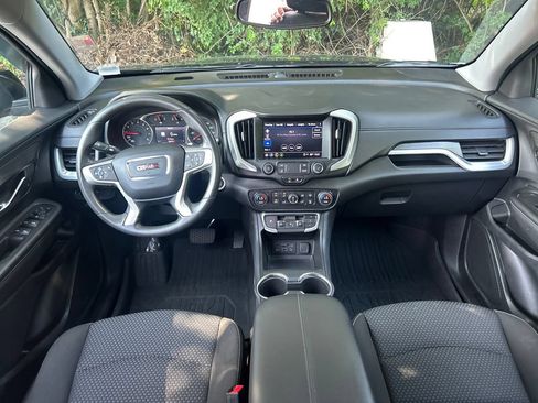 Used 2022 GMC Terrain SLE w/ Driver Convenience Package FWD image 15