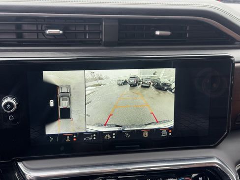 Used 2024 GMC Sierra 1500 Denali Ultimate image 19