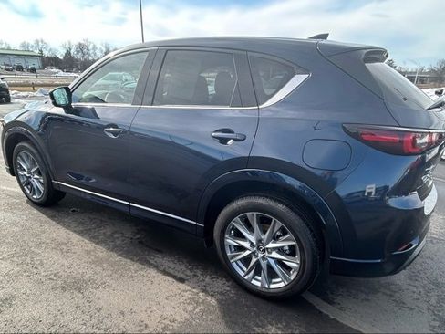 Used 2025 MAZDA CX-5 AWD 2.5 S w/ Premium Plus Pkg image 4