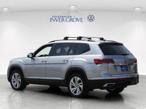 Certified 2022 Volkswagen Atlas SE w/ Panoramic Sunroof Package AWD/4WD image 5