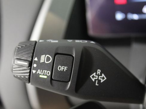 New 2025 BMW X3 xDrive30i w/ Premium Package image 34