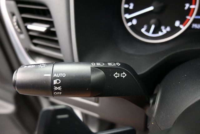 Used 2024 Nissan Rogue SV FWD image 29