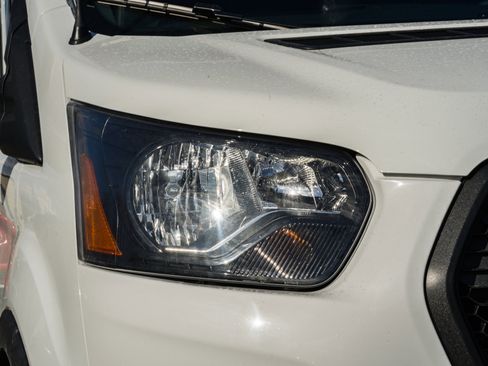 New 2026 Ford Transit 250 148 Medium Roof image 29