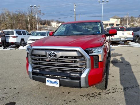 Used 2023 Toyota Tundra Limited w/ Power Package image 9