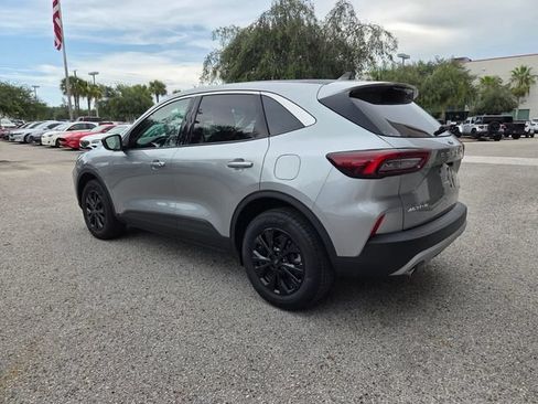 Used 2024 Ford Escape Active AWD/4WD image 8