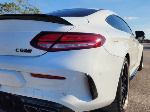 Used 2021 Mercedes-Benz C 63 AMG S w/ AMG Aerodynamics Package image 15