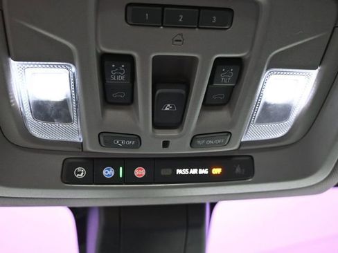 Used 2019 GMC Sierra 1500 Denali w/ Denali Ultimate Package image 34