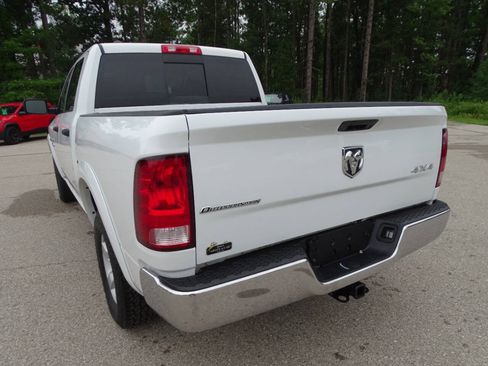 Used 2016 RAM 1500 4x4 Crew Cab Outdoorsman image 6