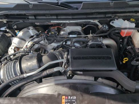 Used 2025 Chevrolet Silverado 2500 LTZ w/ LTZ Premium Package AWD/4WD image 30