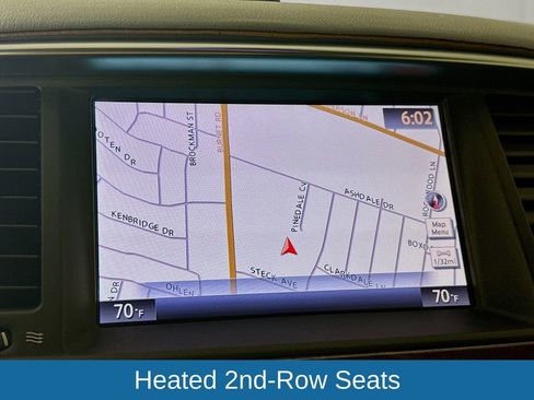 Used 2012 INFINITI QX56 w/ Deluxe Touring Pkg image 17