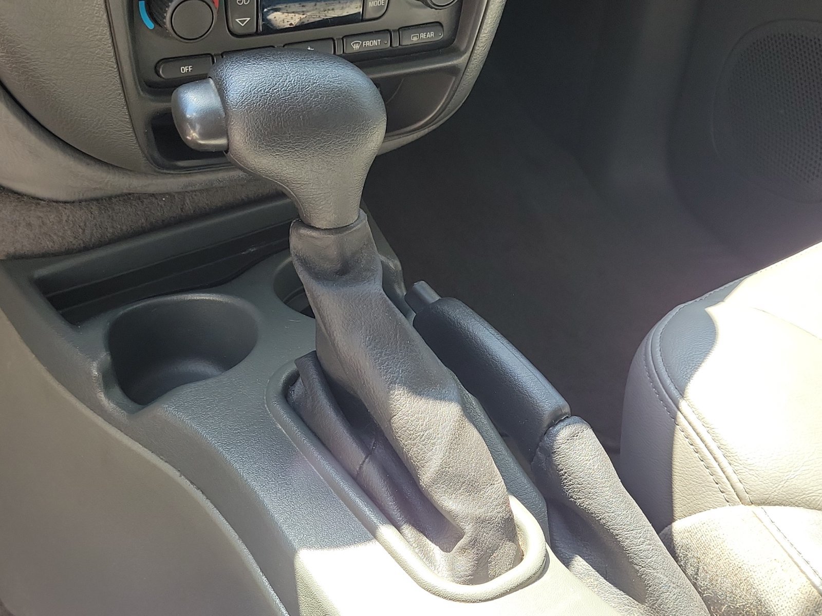 Used 2002 Chevrolet TrailBlazer LTZ RWD image 27