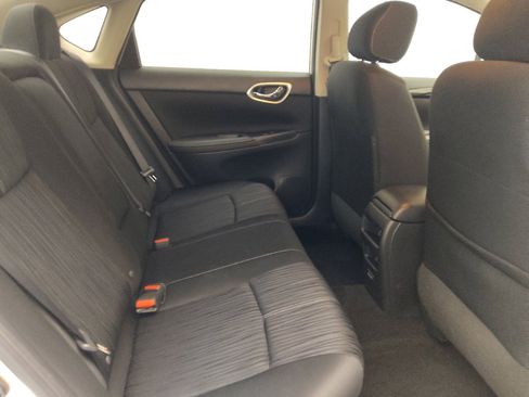 Used 2018 Nissan Sentra SV FWD image 19
