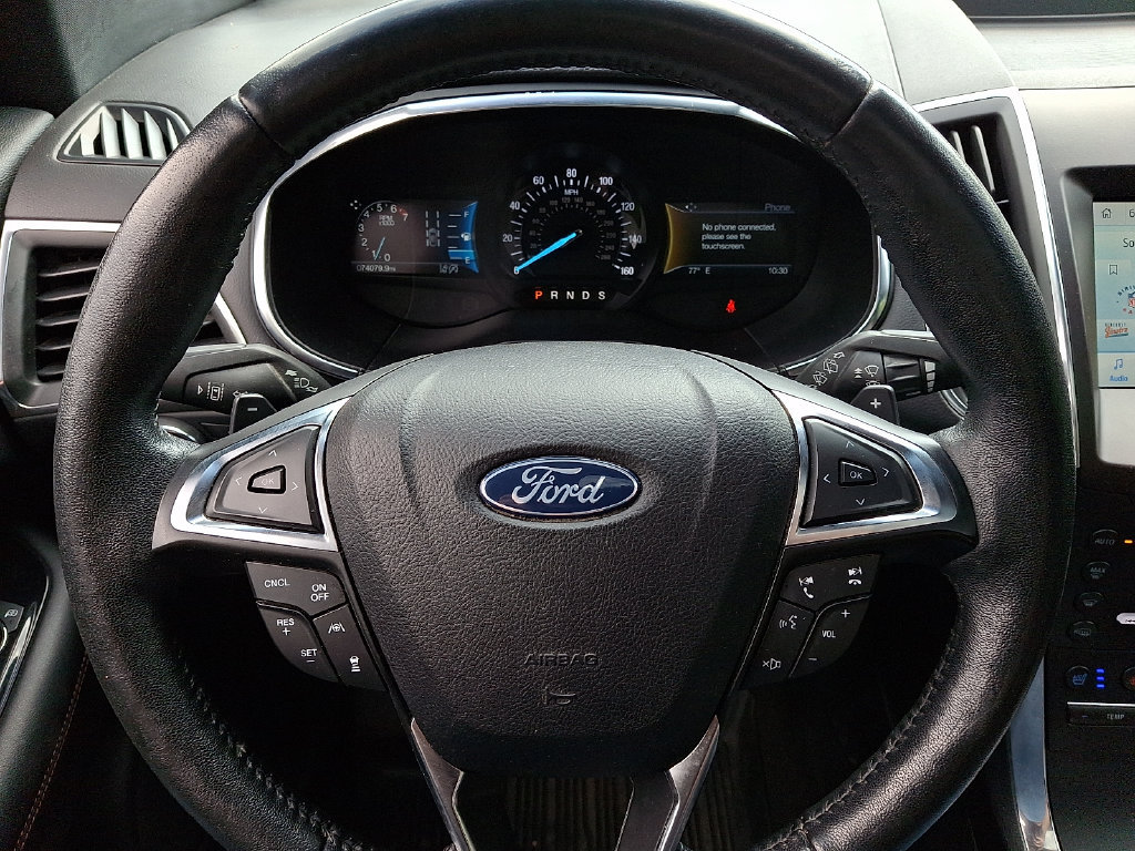 Used 2020 Ford Edge Titanium w/ Equipment Group 301A AWD/4WD image 18