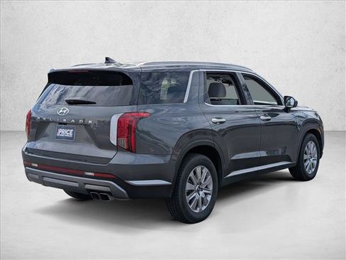 Used 2025 Hyundai Palisade SEL FWD image 5